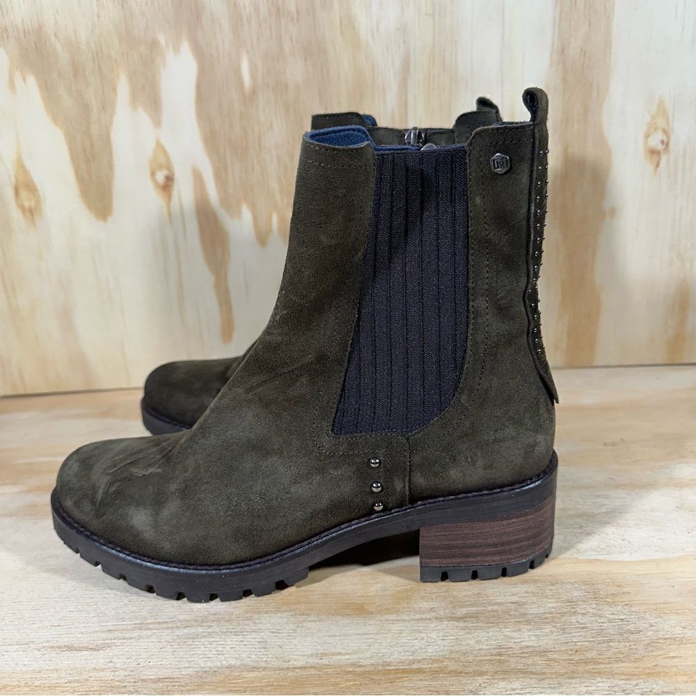 Dorking By Fluchos Glass Suede Olive Chelsea Boots Women’s Size 7.5